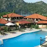 Resort Alarga Sail Boutique & Yacht Club 4*